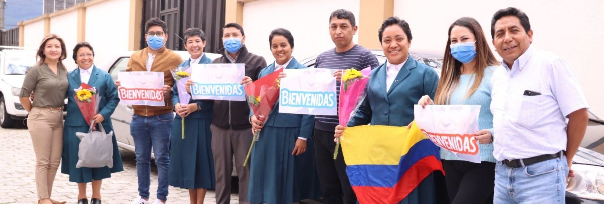 Filhas do Divino Salvador no Equador